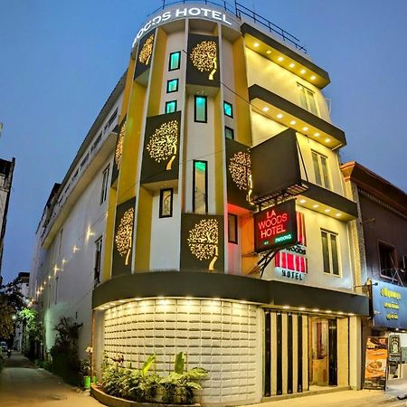 La Woods Hotel Τσενάι Εξωτερικό φωτογραφία